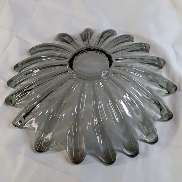 Vintage Federal Glass Celestial Smoke Iridescent Centerpiece Bowl - Picture 5 of 10